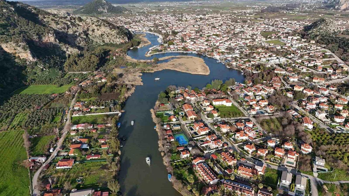 Dalyan Kanalı\'nda Elektrikli Tekne Dönüşüm Projesi