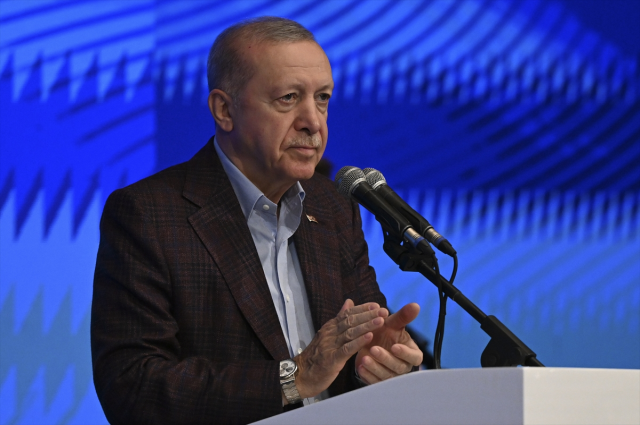 Erdoğan'a 25'inci yıl sürprizi! AK Parti'nin yeni şarkısı ilk kez dinletildi