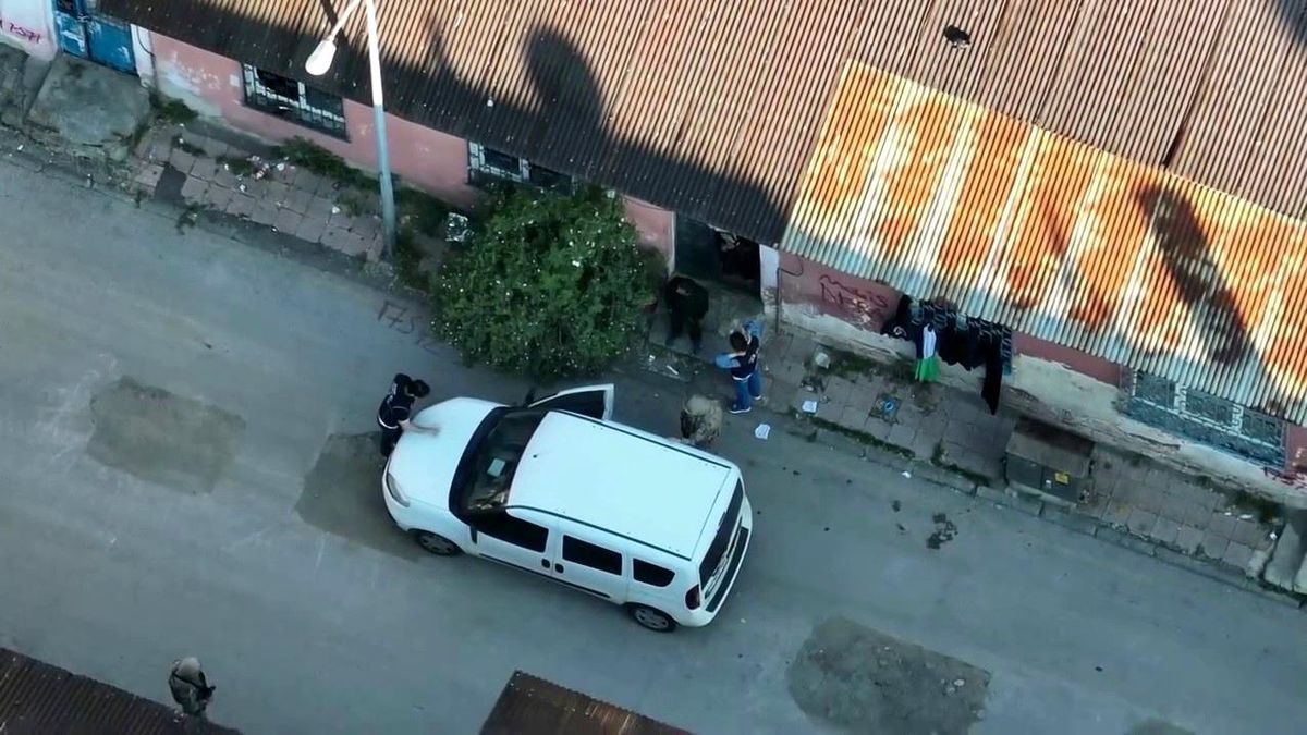Erzurum\'da Uyuşturucu Operasyonu: 14 Gözaltı