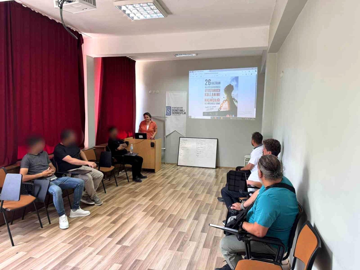 Eskişehir\'de Uyuşturucu Farkındalık Semineri
