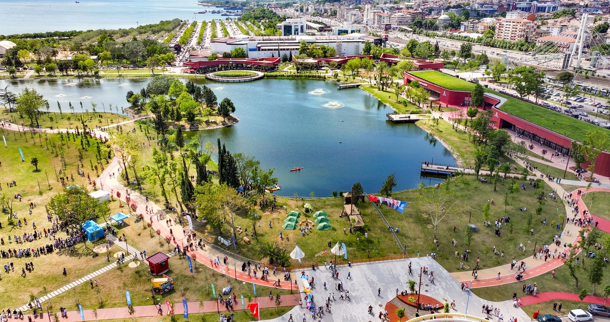İzmit’e damga vuran dönüşüm: FuarPark