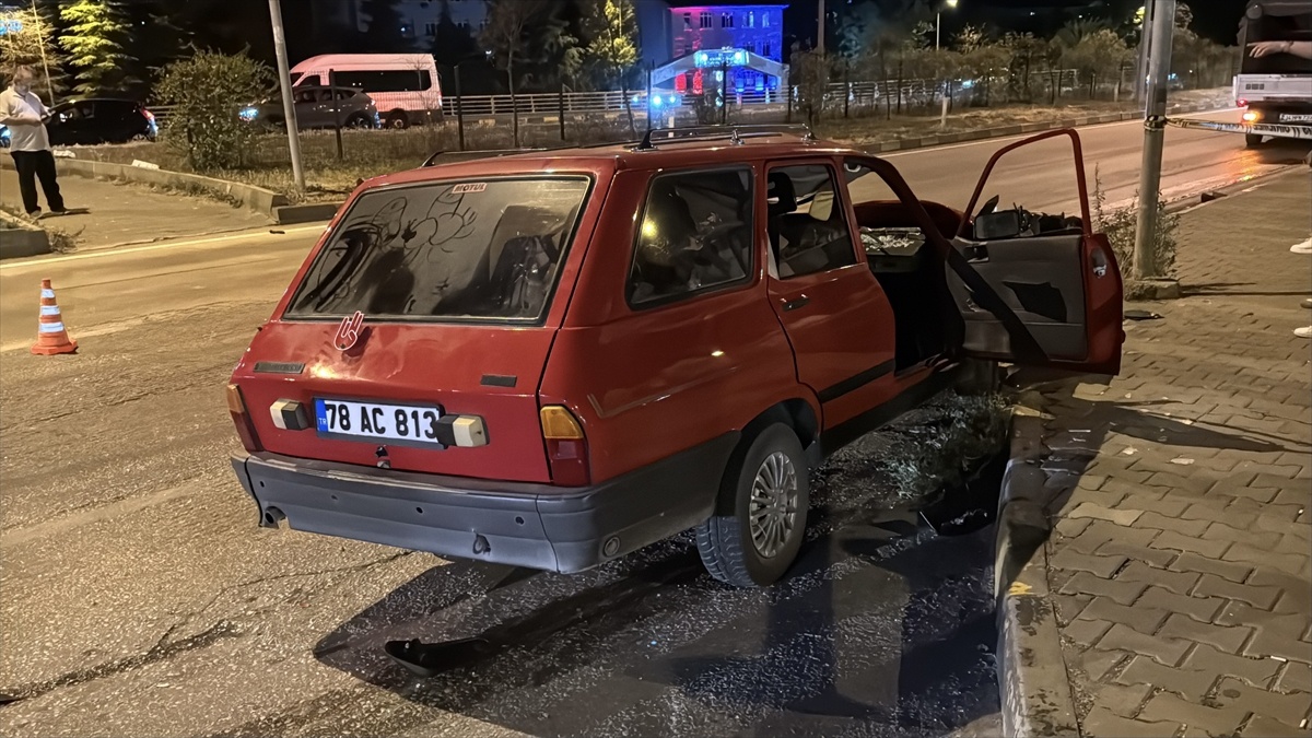 Karabük\'te Motosiklet Kazası: Sürücü Ağır Yaralı
