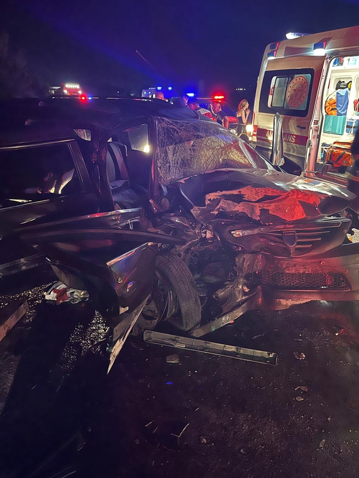 Kırklareli\'nde Feci Kaza: 2 Ölü, 4 Yaralı