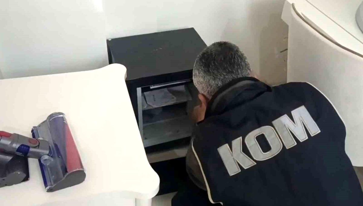 Konya\'da Kaçakçılık Operasyonu: 15 Gözaltı