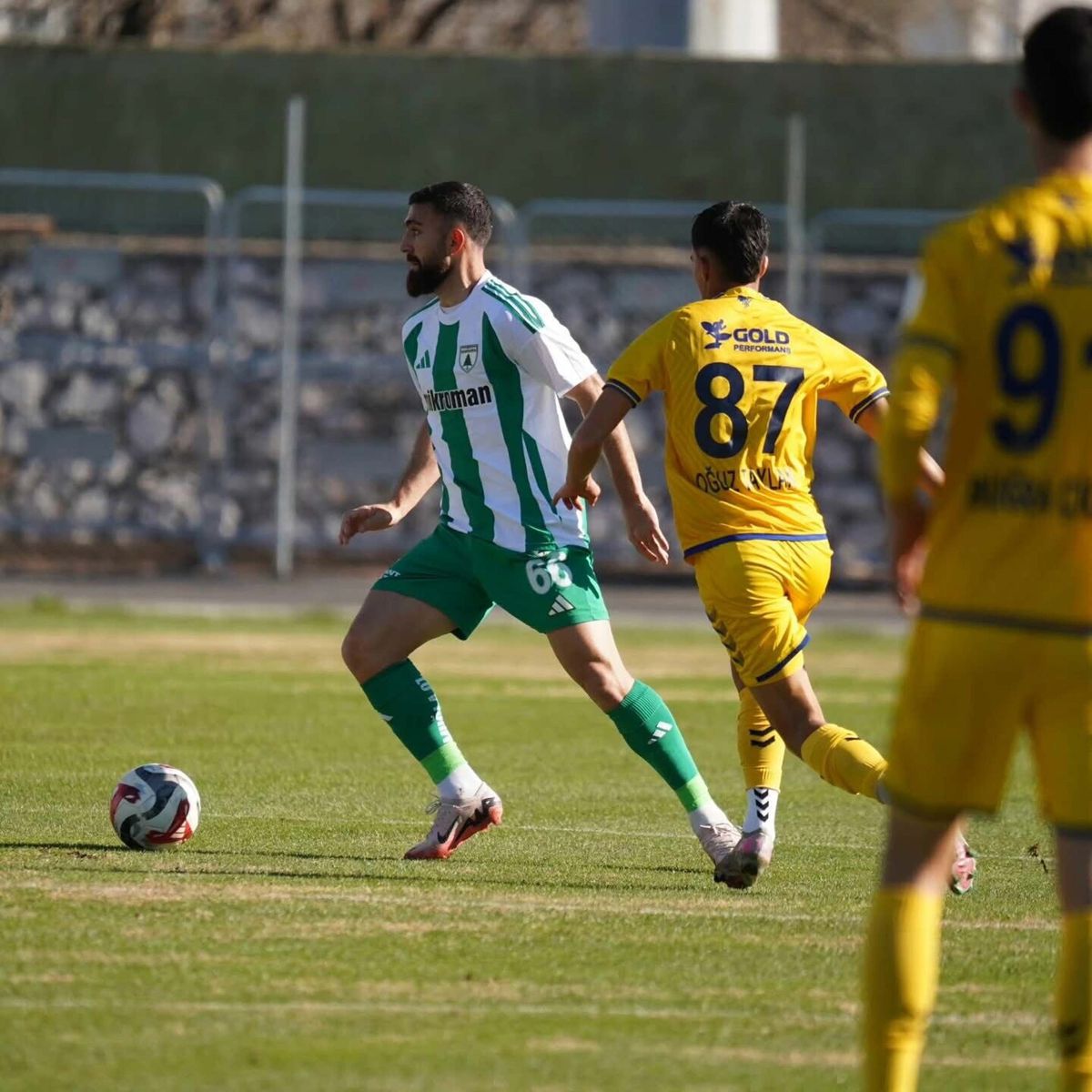 Muğlaspor İki Oyuncusuyla Yollarını Ayırdı