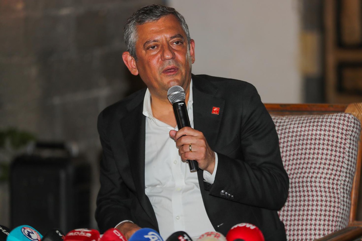 Özgür Özel ilk kez böyle konuştu! Çok konuşulacak yeni parti mesajı