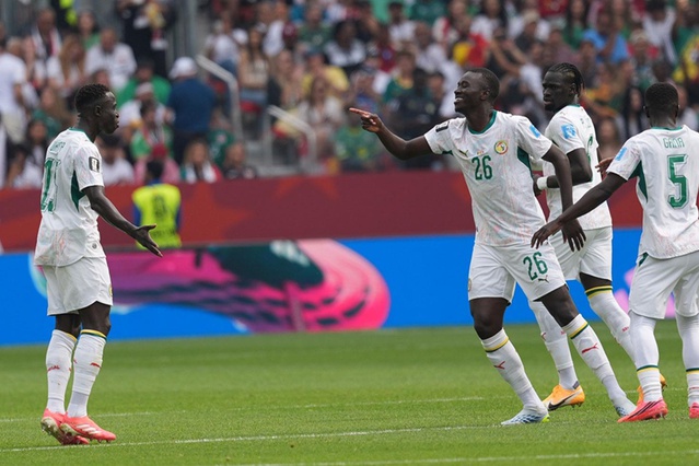 Senegal Irak’ı sahaya çıktığına pişman etti