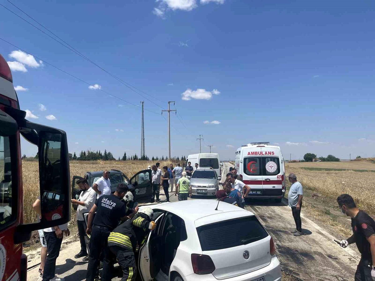 Tekirdağ\'da Kaza: 1\'i Ağır 2 Yaralı