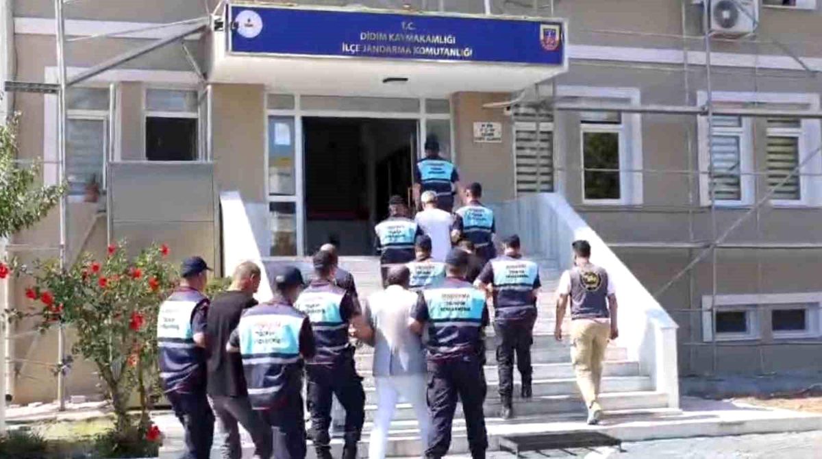 Didim\'de Uyuşturucu Operasyonu: 13 Gözaltı, 4 Tutuklama