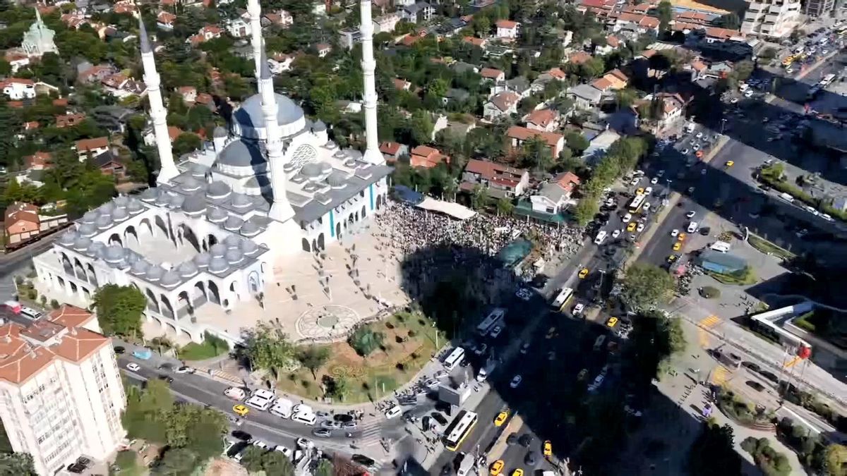 Kadir İnanır\'a Veda Töreni