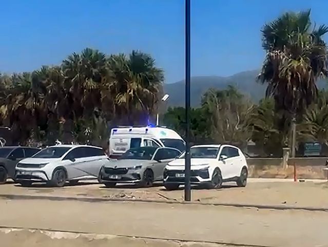 Arsuz’da 81 Yaşındaki Adam Boğulma Tehlikesi Geçirdi