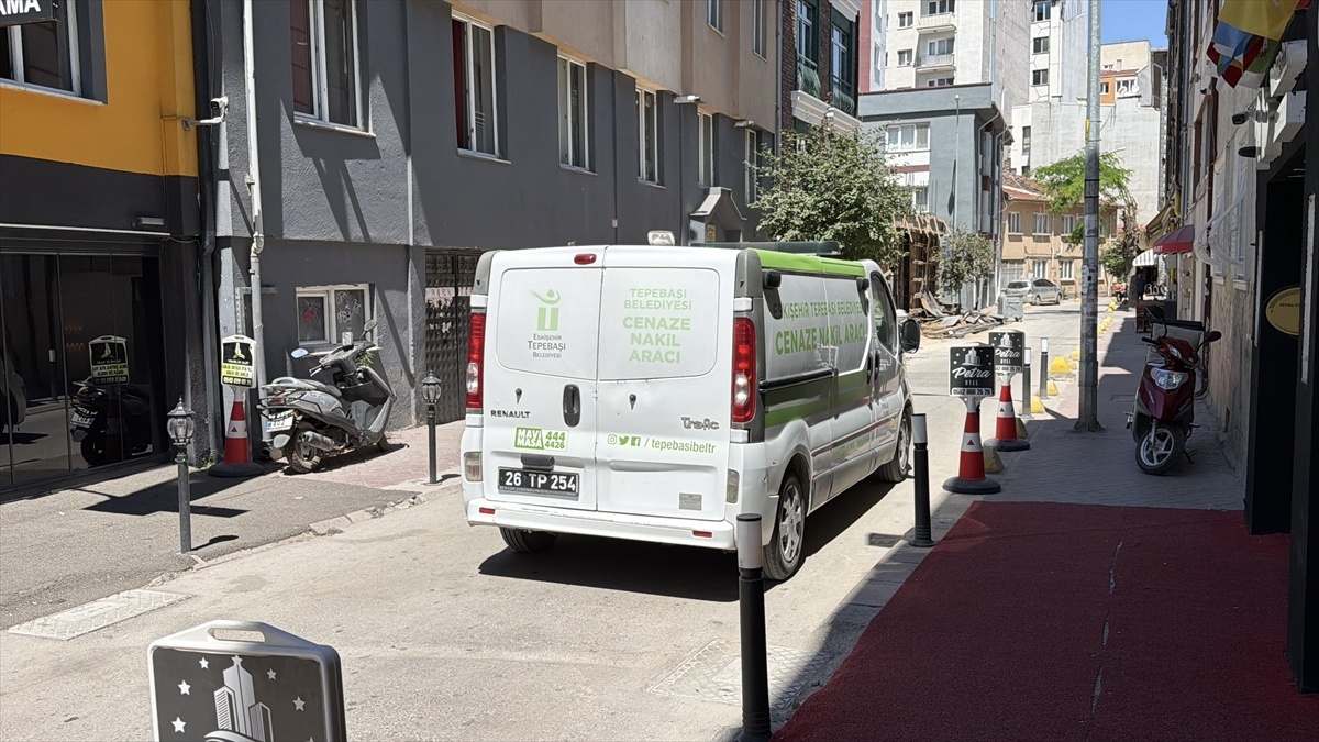 Eskişehir\'de 30 Yaşındaki Adam Ölü Bulundu