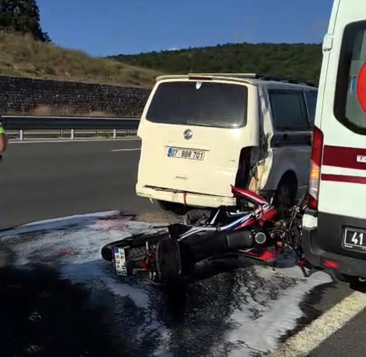 Kocaeli\'de Motosiklet Kazası: Sürücü Hayatını Kaybetti