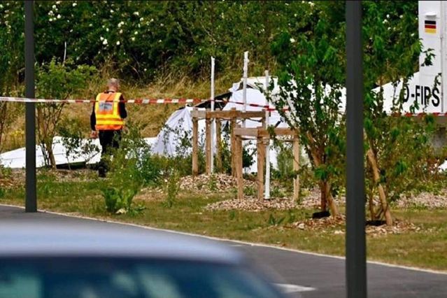 Fransa’da paraşüt okuluna ait uçak düştü! En az 11 kişi hayatını kaybetti