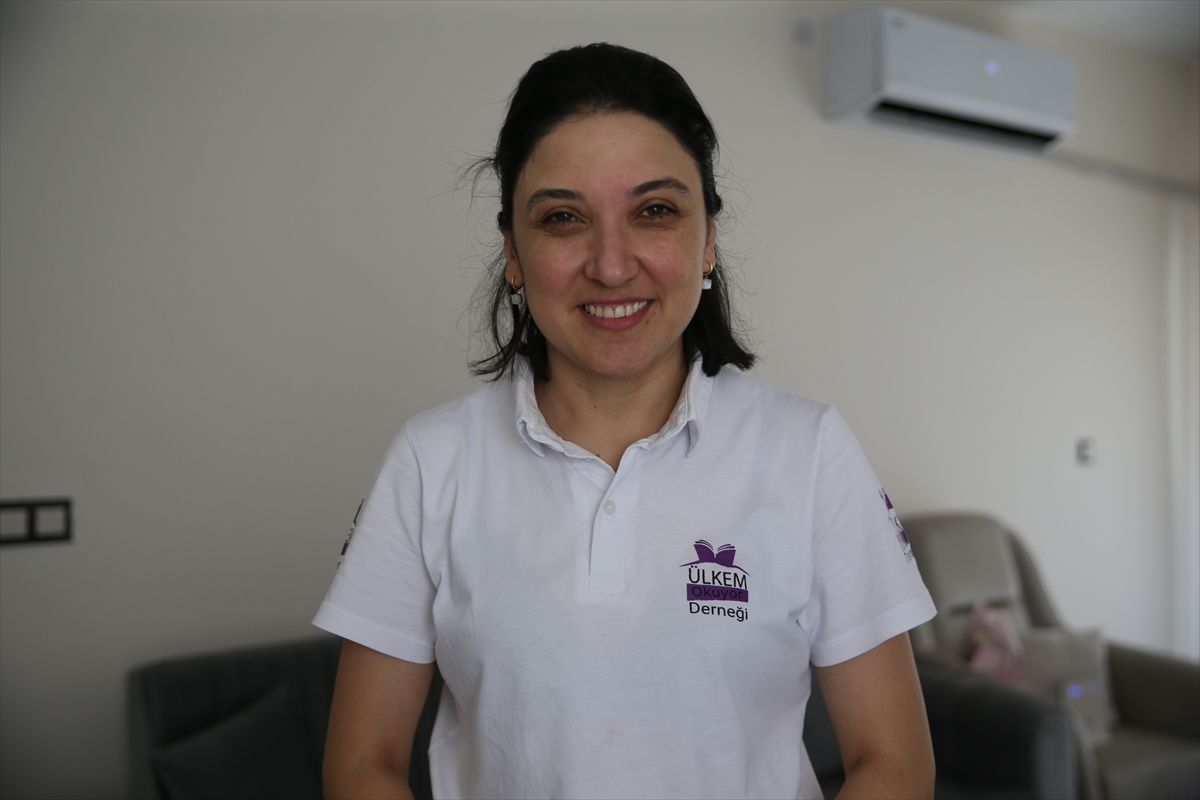 Görme Engelli Depremzede Piyanoya Kavuştu