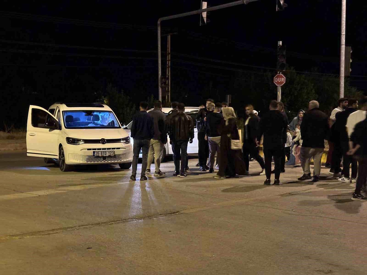 Muş\'ta Trafik Kazası: Yaralı Yok