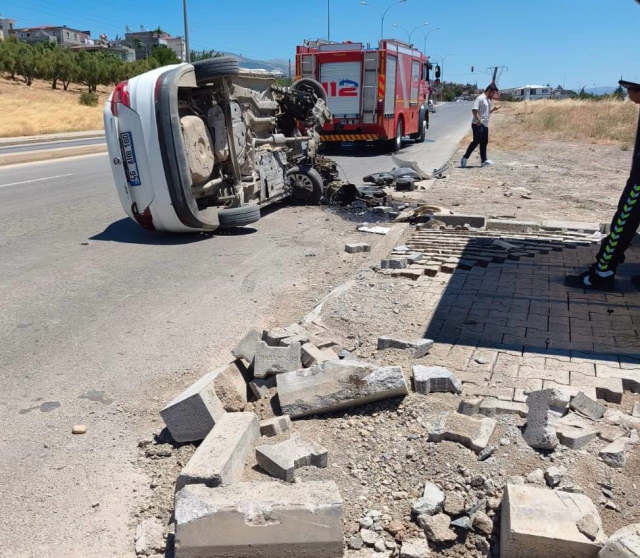 Kahramanmaraş'ta otomobil devrildi: Sürücü yaralandı