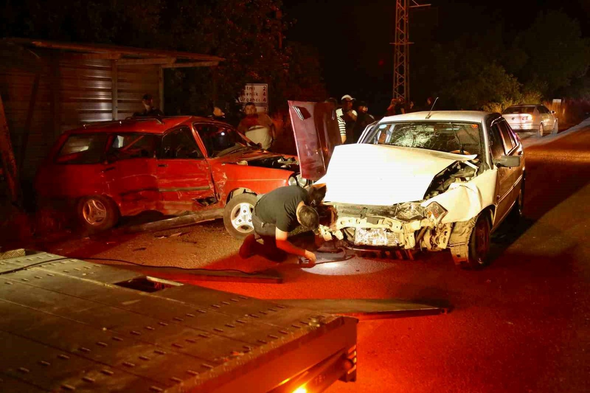 Kastamonu\'da Trafik Kazası: 8 Yaralı