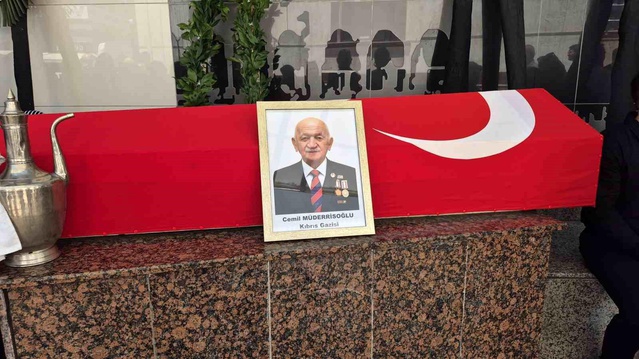 Kıbrıs Gazisi Müderrisoğlu son yolculuğuna törenle uğurlandı