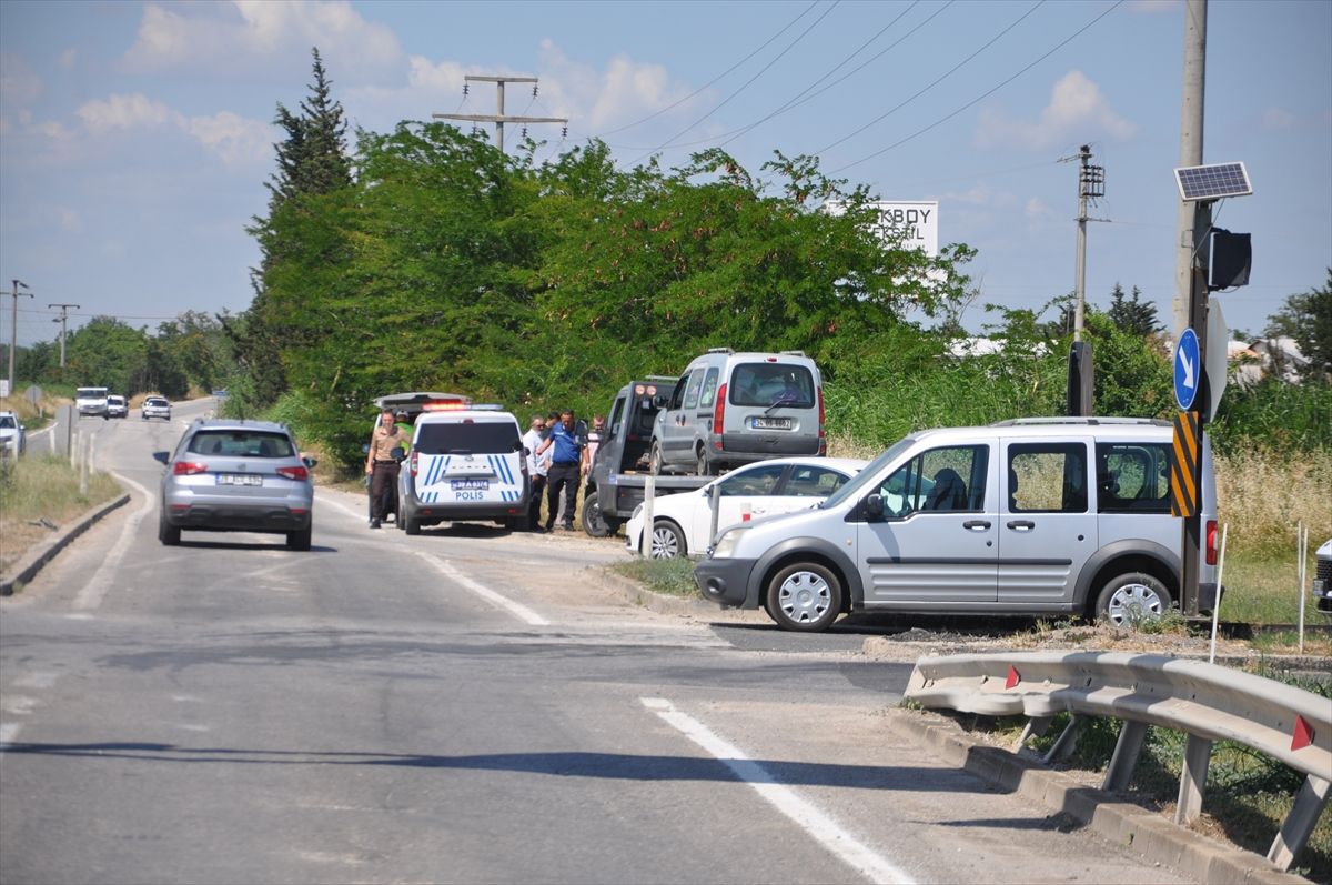 Lüleburgaz\'da Trafik Kazası: 2 Yaralı
