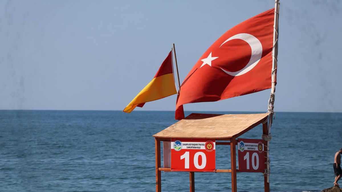 Sakarya\'da Denize Girmek Yasaklandı