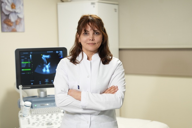 Anne Adayları İçin Yüzmenin Faydaları
