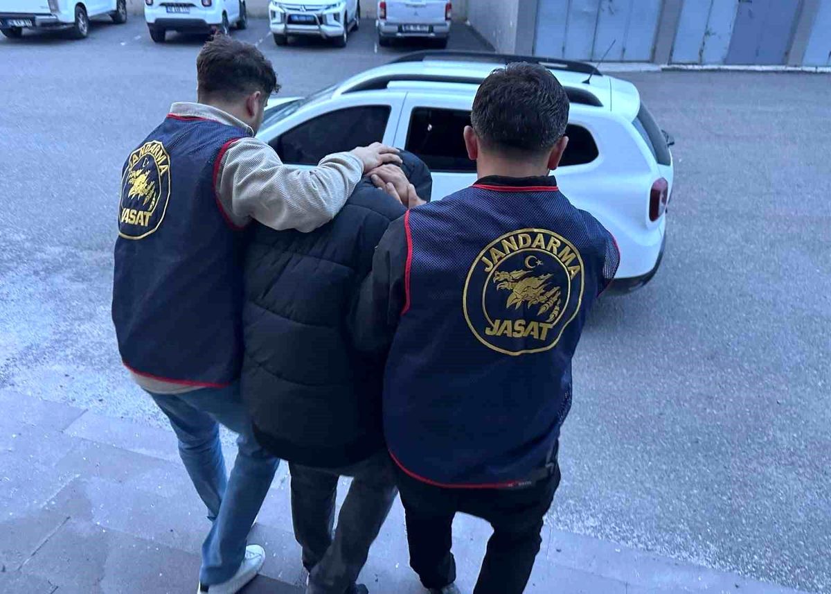 Firarİ Hükümlü Kars\'ta Yakalandı