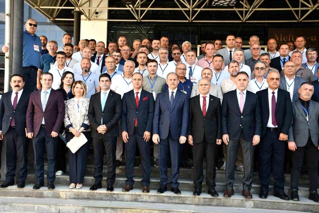 Öğretmenevi Müdürleri Hakkari’de Buluştu