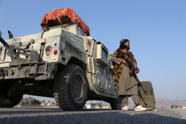 Afganistan’da Pakistan’ın Hava Saldırısı: Çok Sayıda Sivil Hayatını Kaybetti