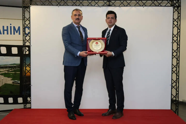 Ağrı'da ataması yapılan hakim ve savcılar için veda programı düzenlendi