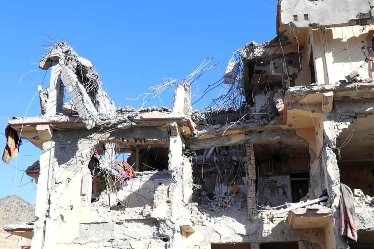 Pakistan Hava Saldırılarında 36 Ölü