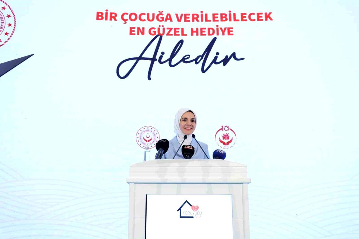 Bakan Göktaş: 11 bin 22 çocuk koruyucu ailelerle hayatını sürdürüyor
