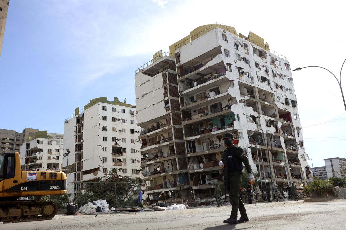 Çin, Venezuela\'ya Ek Yardım Gönderiyor
