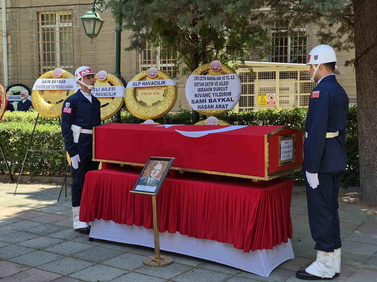 Emekli Tümgeneral Aydınmakina Son Yolculuğuna Uğurlandı