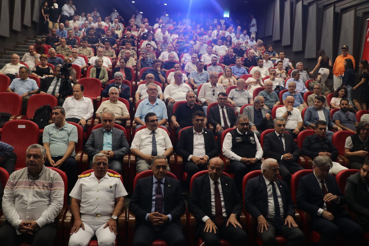 Kıbrıs\'ta İki Devletli Politika Kurumsallaşıyor