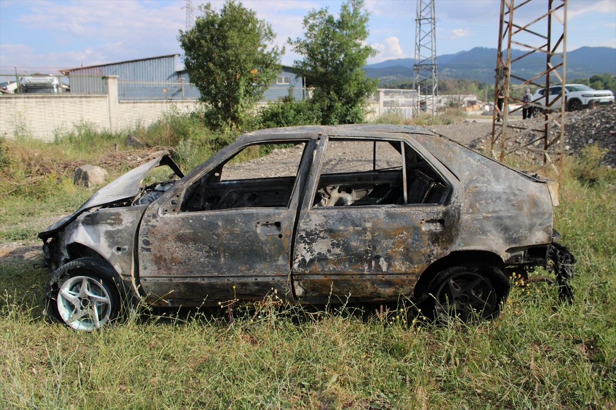 Kastamonu\'da Kaza: Otomobil Yangında Yanarak Kullanılamaz Hale Geldi
