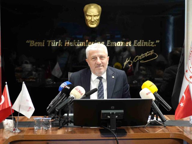 Kastamonu Hastaneleri Kapanmayacak