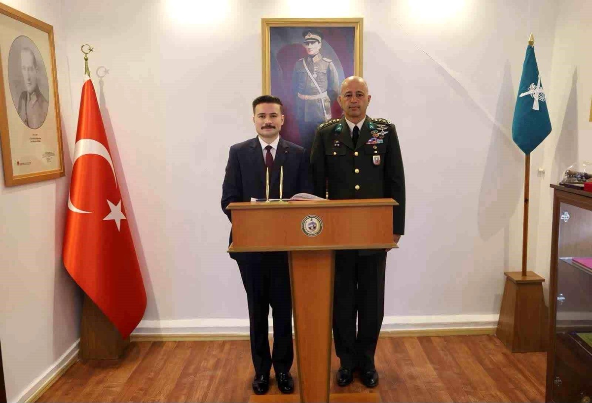 Kaymakam Acar\'dan Tugay Ziyareti