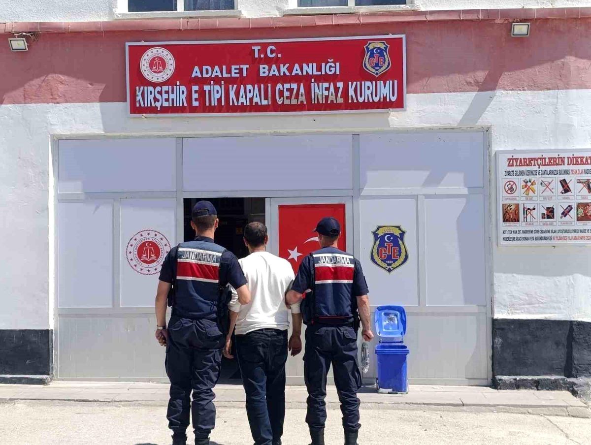 Aranan Hükümlü Jandarma Tarafından Yakalandı