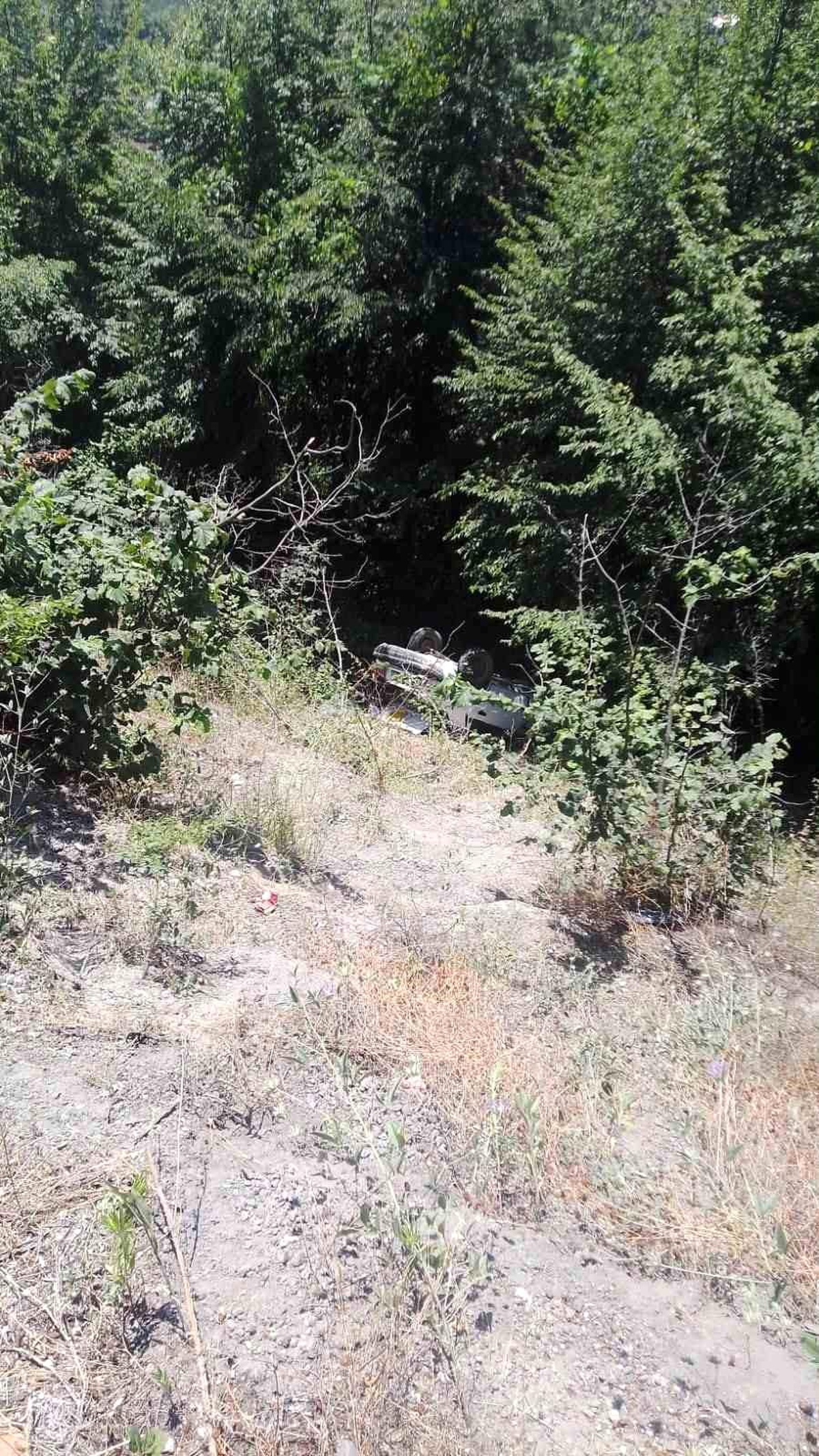 Zonguldak\'ta Kaza: Araç Takla Attı, 3 Yaralı