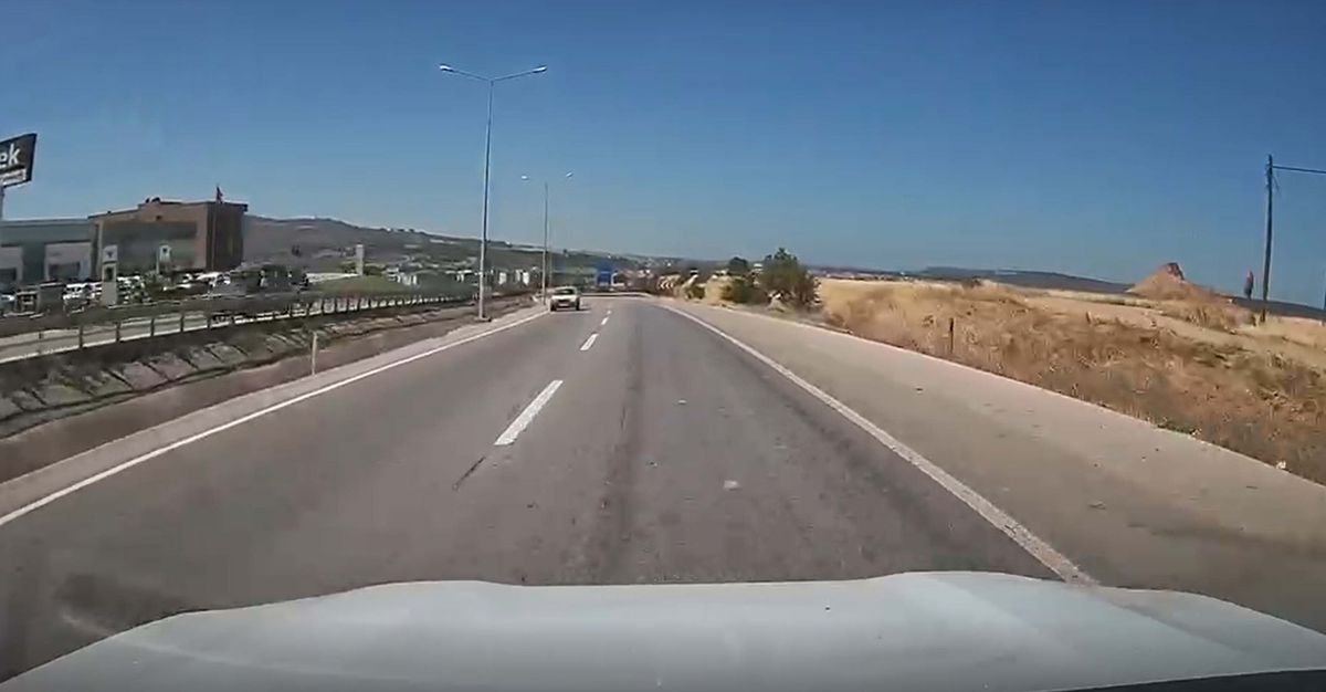 Çanakkale\'de Ters Şerit Kazası