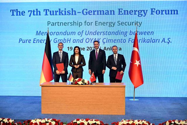 OYAK Çimento ve Pure Energy İş Birliği