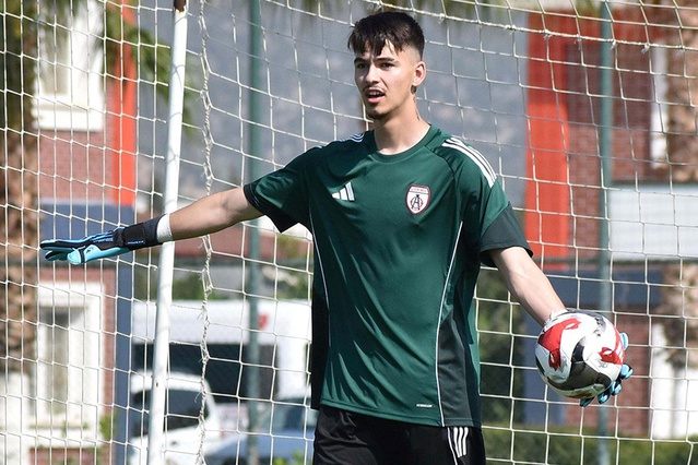 Penaltı canavarı kaleci, 750 bin Euro karşılığında Süper Lig ekibine transfer oldu