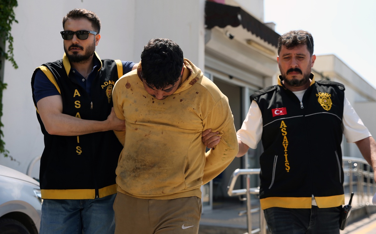 Gece Kulübündeki İntikam: Polis Vuruldu