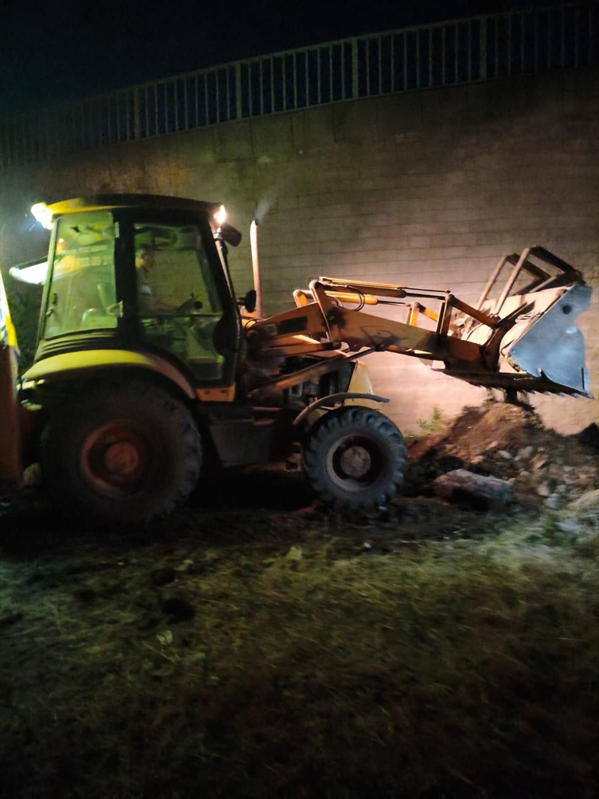 Sakarya\'da ele geçirilen 1,8 ton kaçak et imha edildi