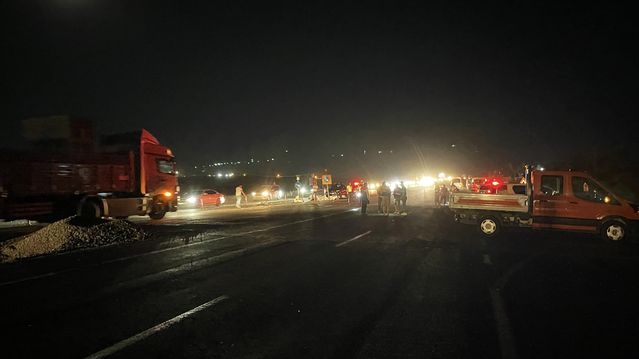 Siverek’te Minibüs ve Arazöz Çarpıştı: 8 Yaralı