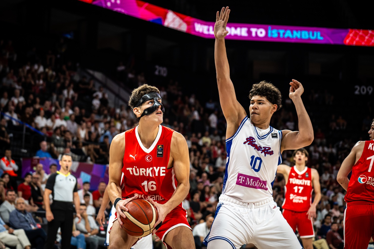 U17 Basketbol Takımımız Son 16'ya Yükseldi