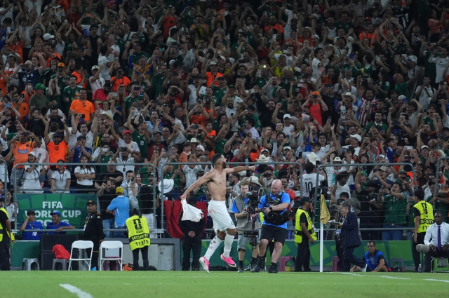 90+1'de hayati gol! Hollanda-Fas ma&ccedil;ında kazananı penaltı atışları belirledi