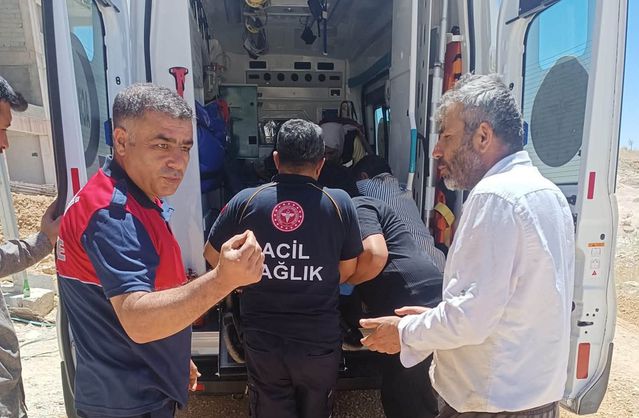 Besni’de İnşaatta Düşme Kazası