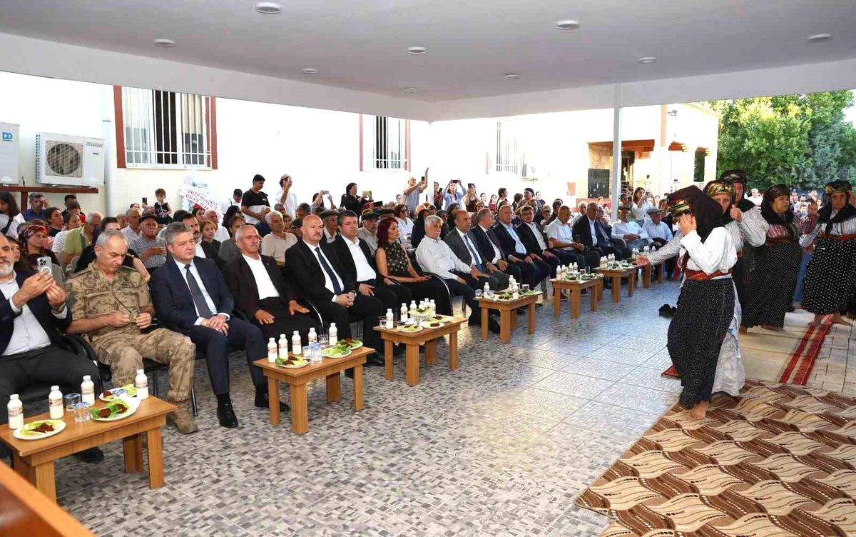 Adıyaman\'da Aşure Günü Programı Düzenlendi